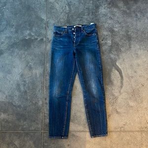 Levi’s Wedgie Straight Denim 26
